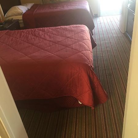 Wakefield Inn Motel 外观 照片