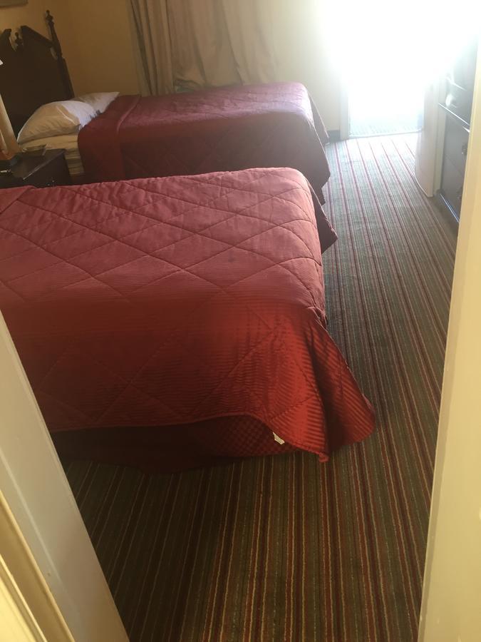 Wakefield Inn Motel 外观 照片